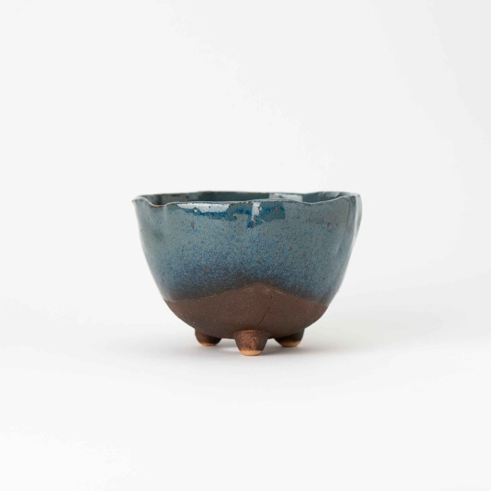 Naginowa Shigaraki Baby Triple Legged Ware Japanese Bonsai Pot 4.5 in.