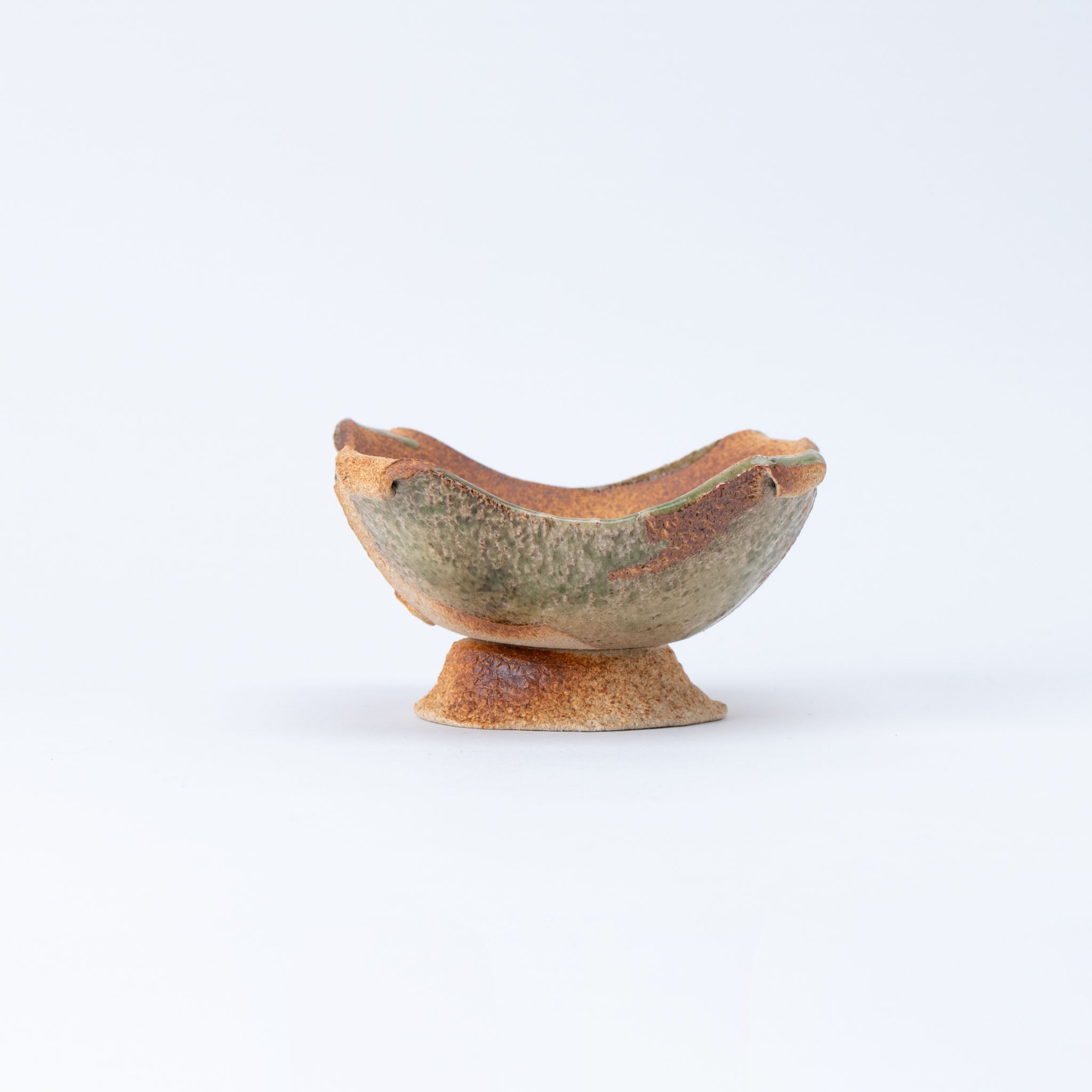 Naginowa Brown Trophy-Shaped BANKO Ware Japanese Bonsai Pot 5.1 in.
