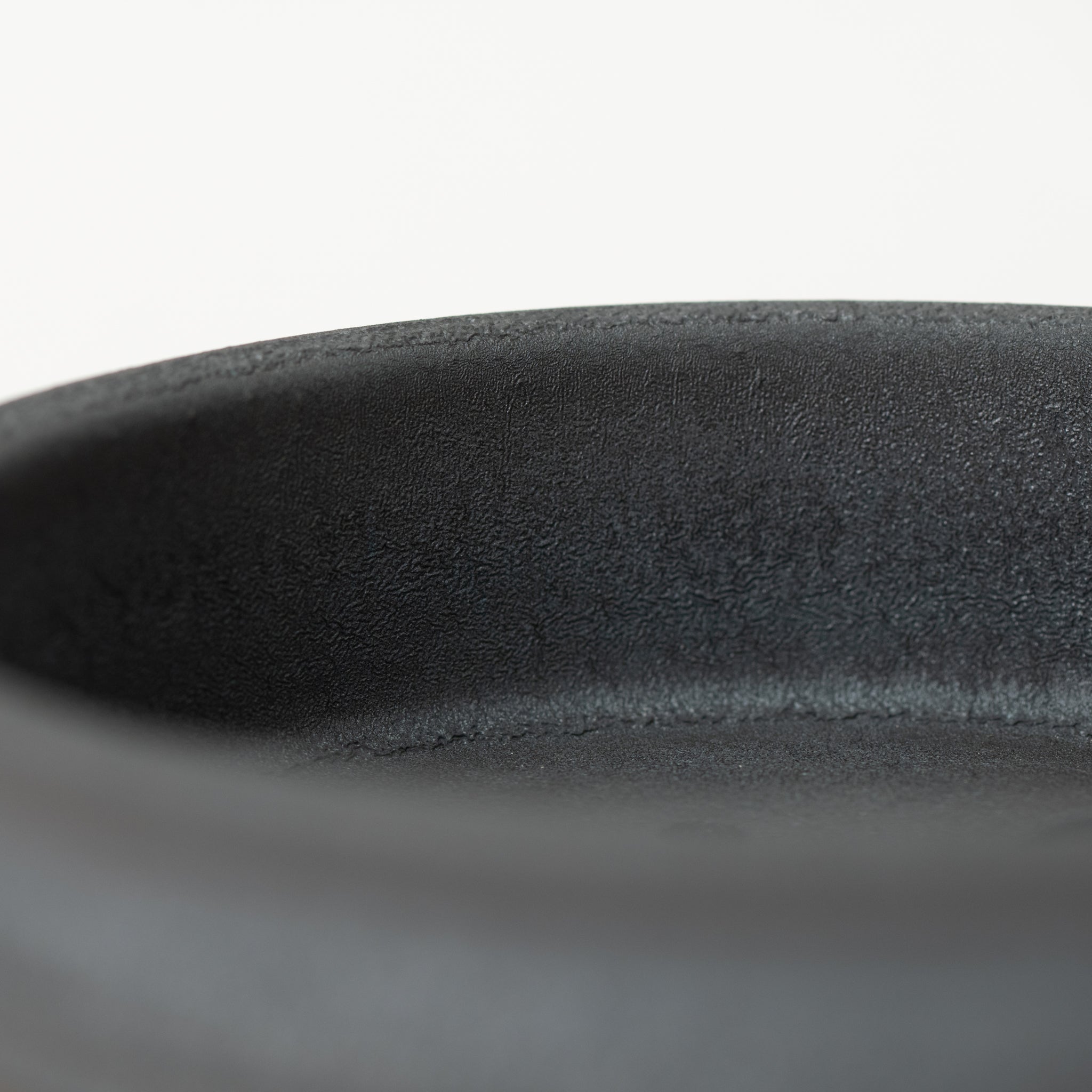 Naginowa Ibushi black Circle Shallow BANKO Ware Japanese Bonsai Pot 6.5 in.