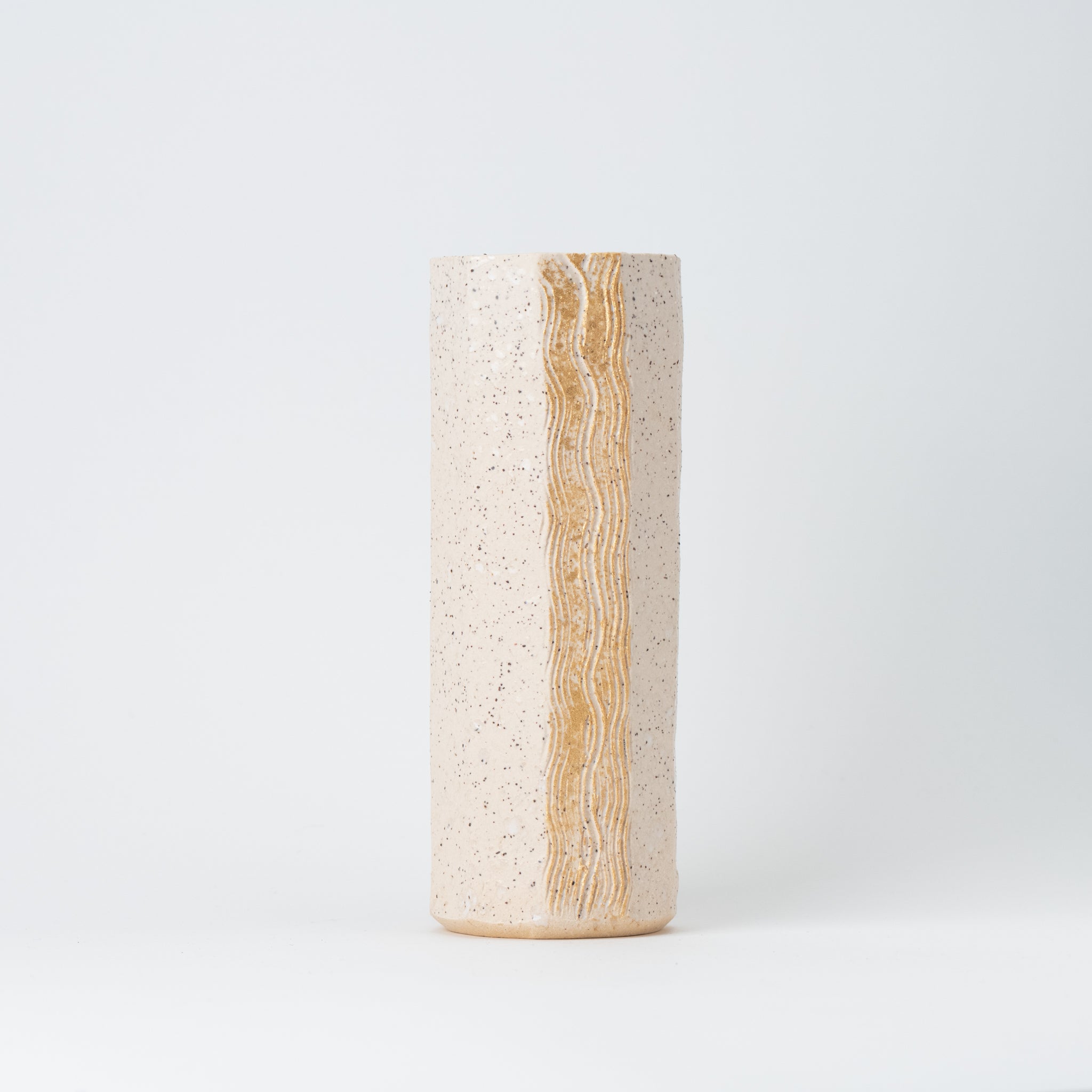Naginowa Shigaraki Ware Ripples White Small Flower Vase 4.7 in.