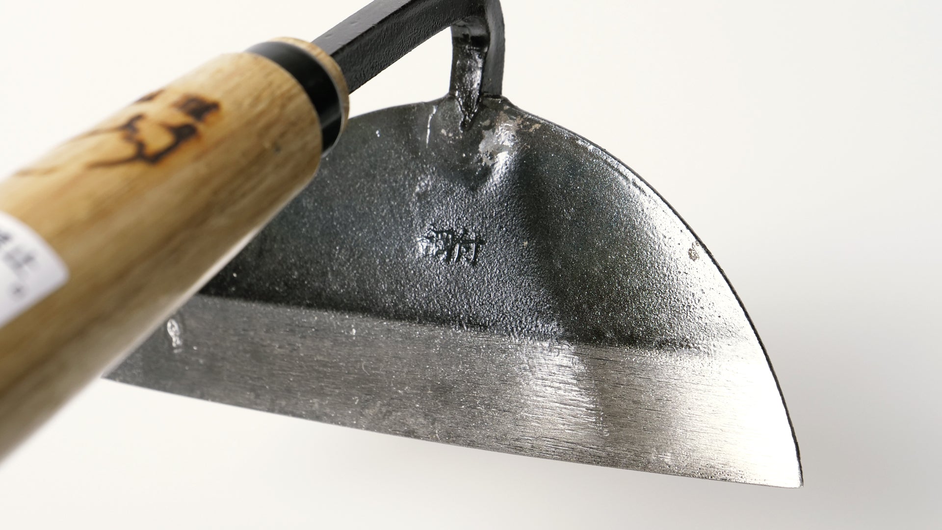 Nasu Flat Scraper (One-Handed Cut Grass Cutter) - Japanese Gardening Tools